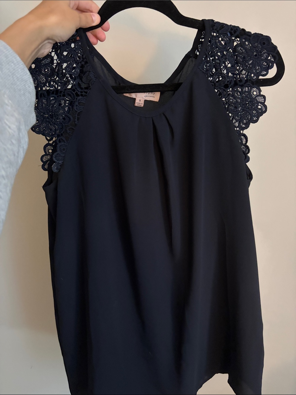 Philosophy Navy Lace Sleeve Sleeveless Blouse